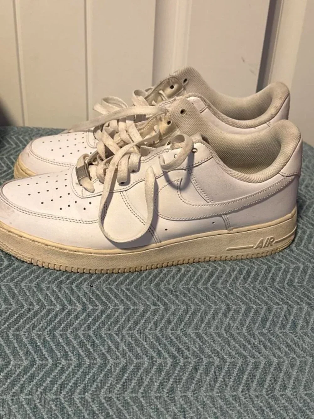 Nike looking pair